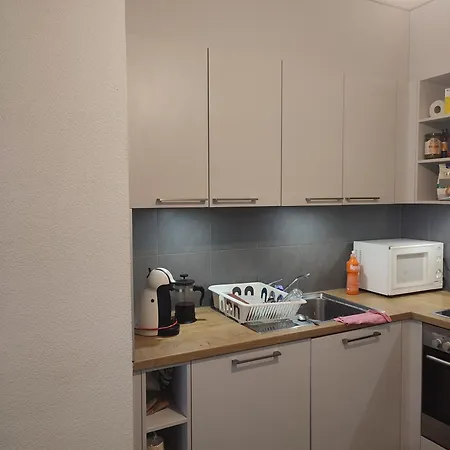 ホームステイ Habitacion ジュネーブ